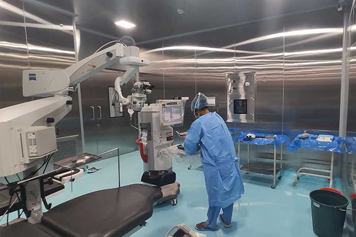 Netradeep Maxivision Eye Hospital jamnagar 4